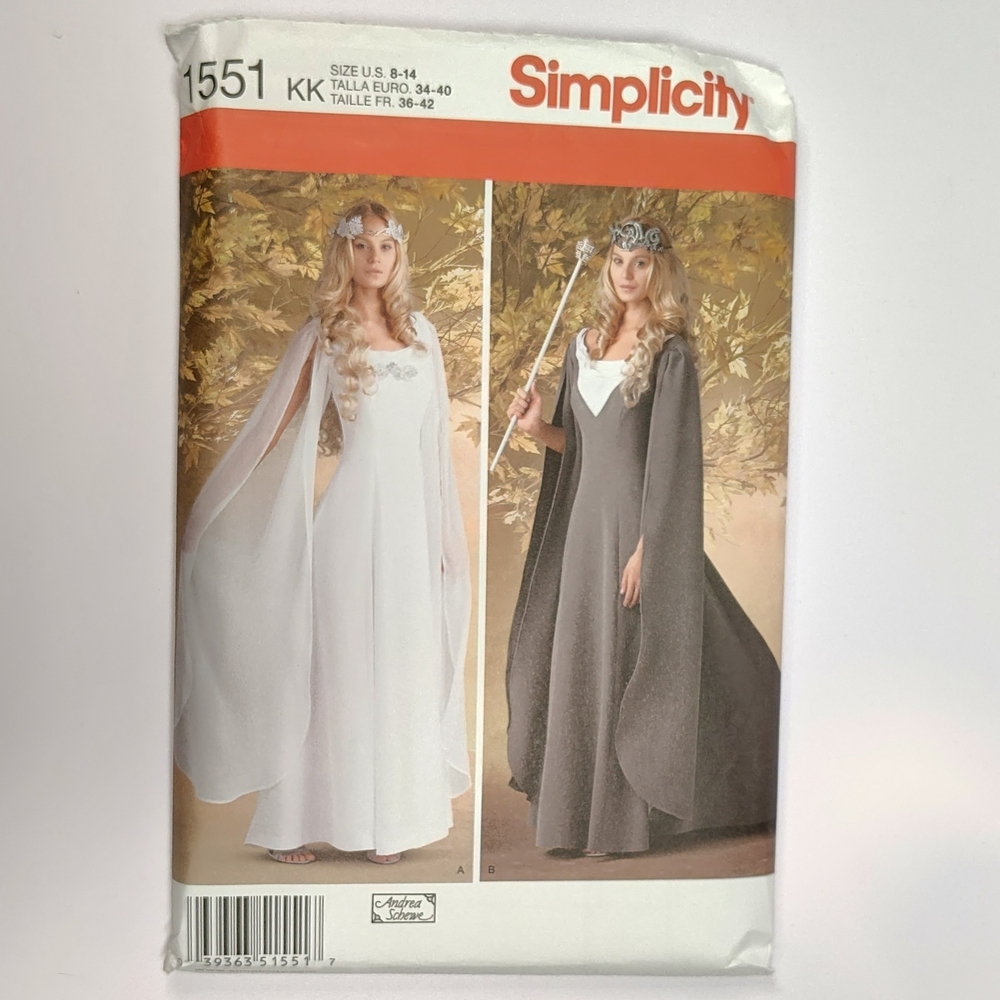 Simplicity 1551 KK Misses' Medieval Gown Costume Sewing Pattern